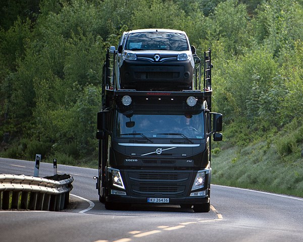 Axess Logistics came to rescue after severe hail storms in Italy