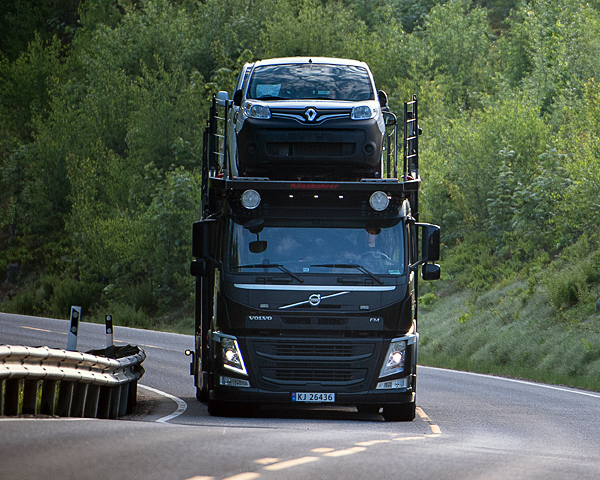 Axess Logistics came to rescue after severe hail storms in Italy